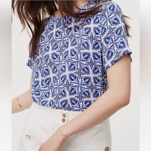 Loft Floral Tile Back Pleat Top